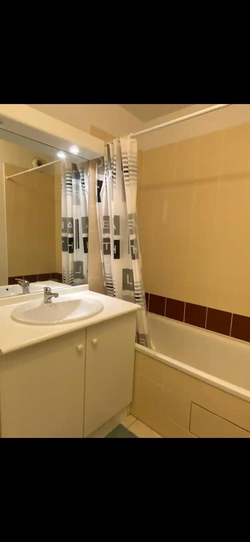 Appartement Calme Centre Ville Avec Place Parking Limoges Buitenkant foto